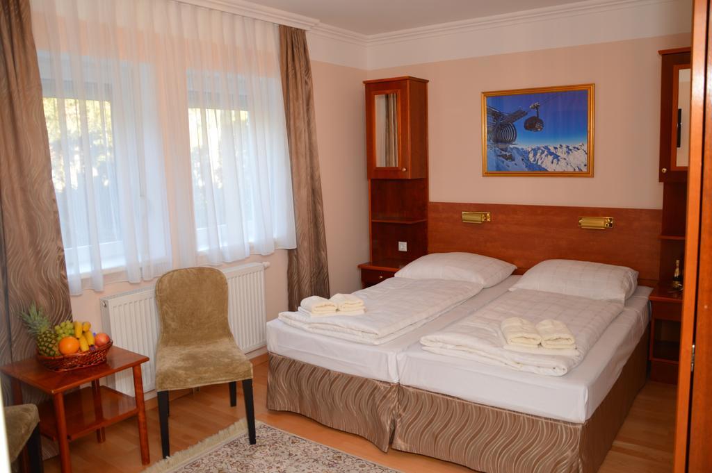 Private Room Pyrkerstrasse Bad Hofgastein Quarto foto